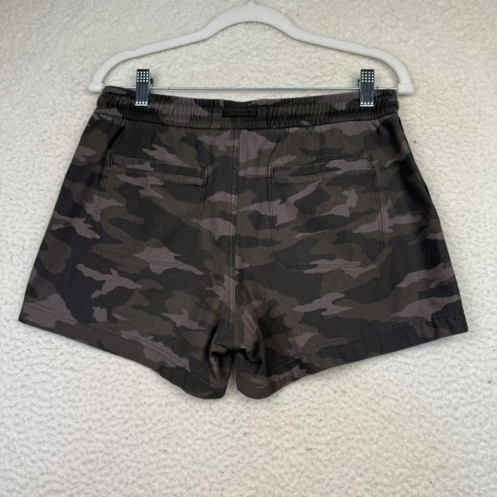 Athleta Camo Farallon Shorts‎ Womens 4 Gray Black Camouflage Drawstring Cotton